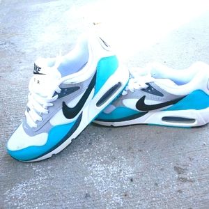Women nike air max
